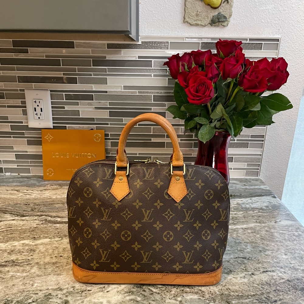 Louis Vuitton Alma Purse